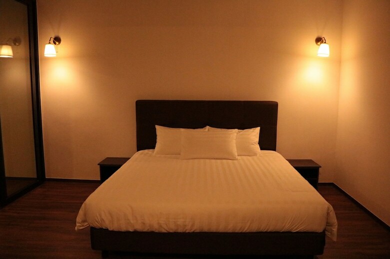 Hotel Longhouse