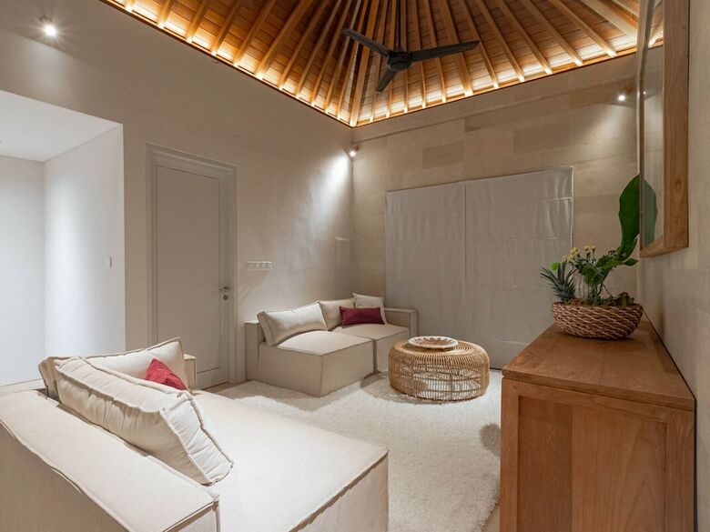 Hotel Arama Villas