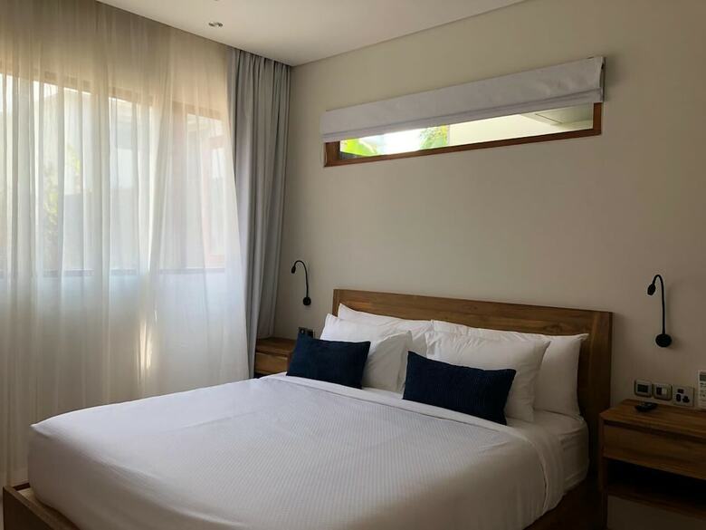 Hotel Arama Villas