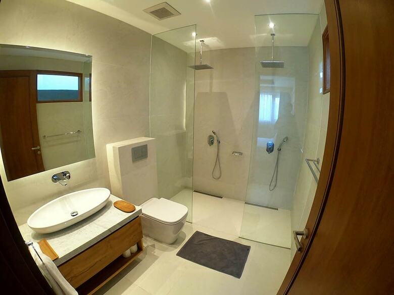 Hotel Arama Villas