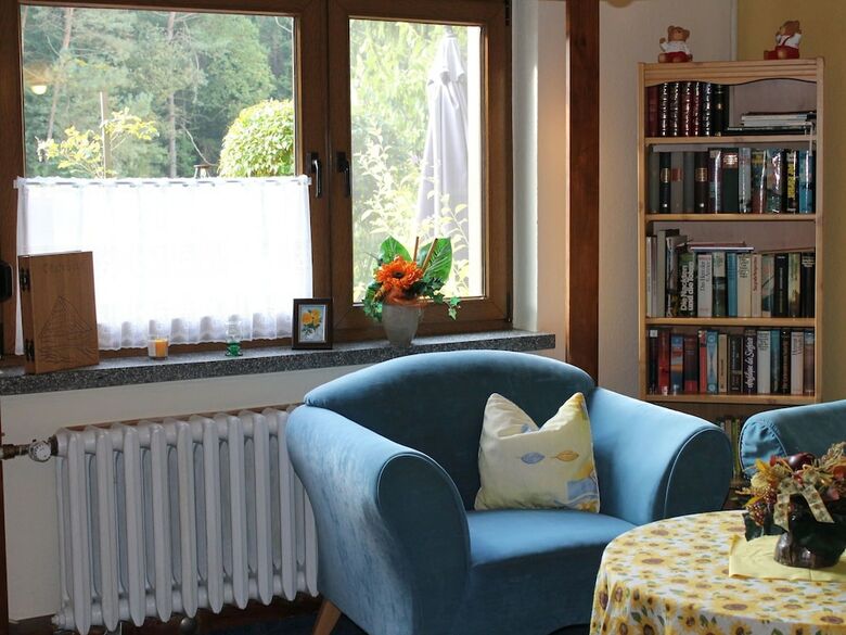 Cozy Apartment Near The Sea In Warin