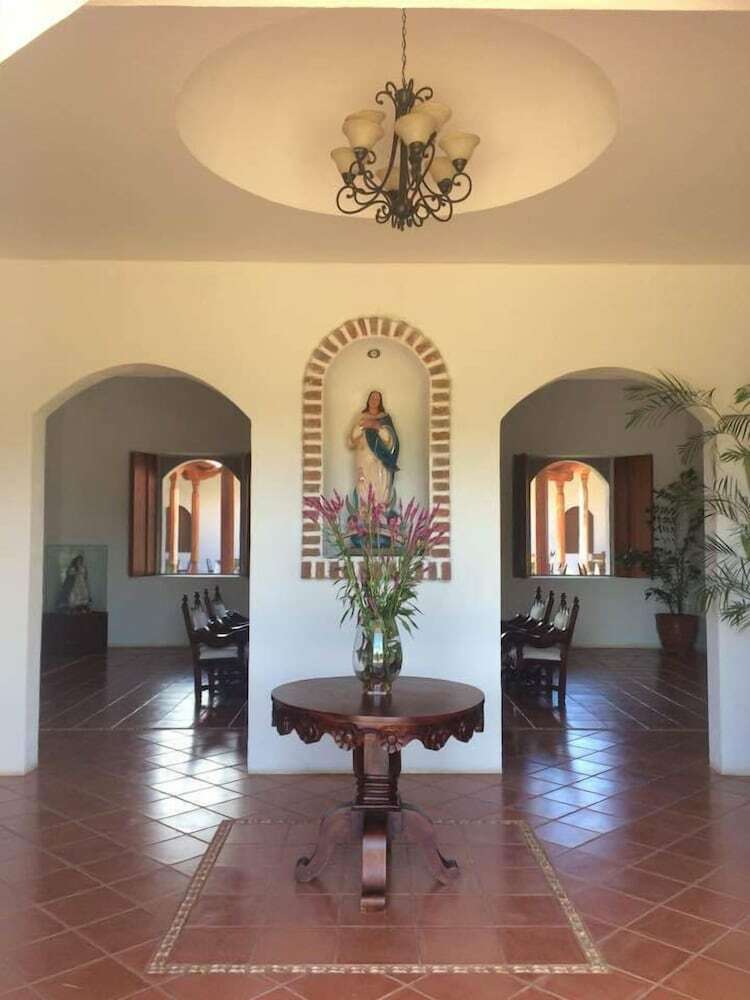 Hotel Santa Maria de Los Rivas