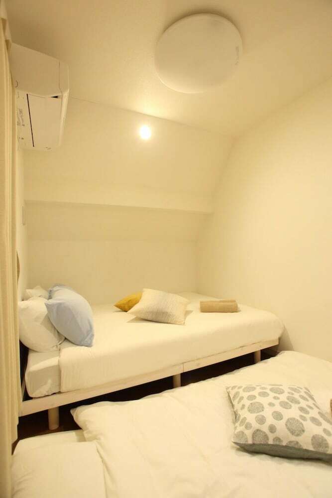 Shinjuku House Hotel