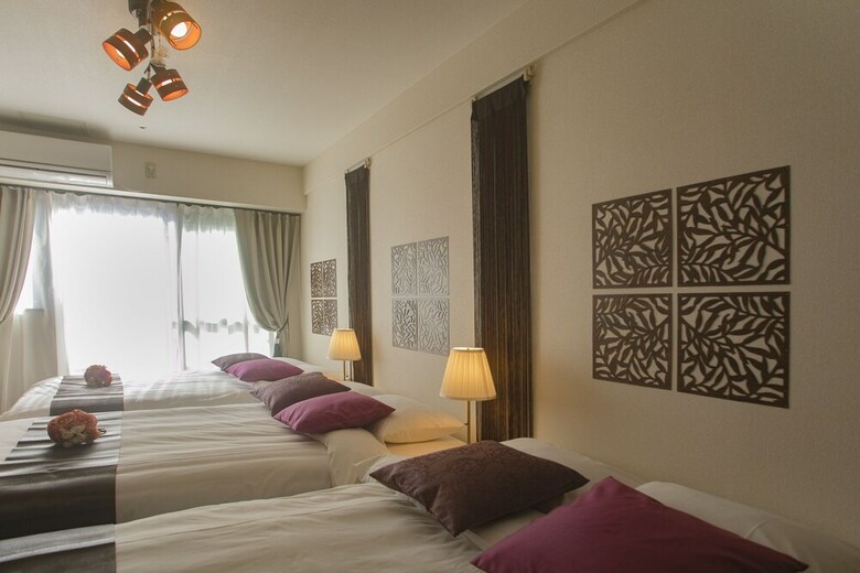 Shinsaibashi-house B