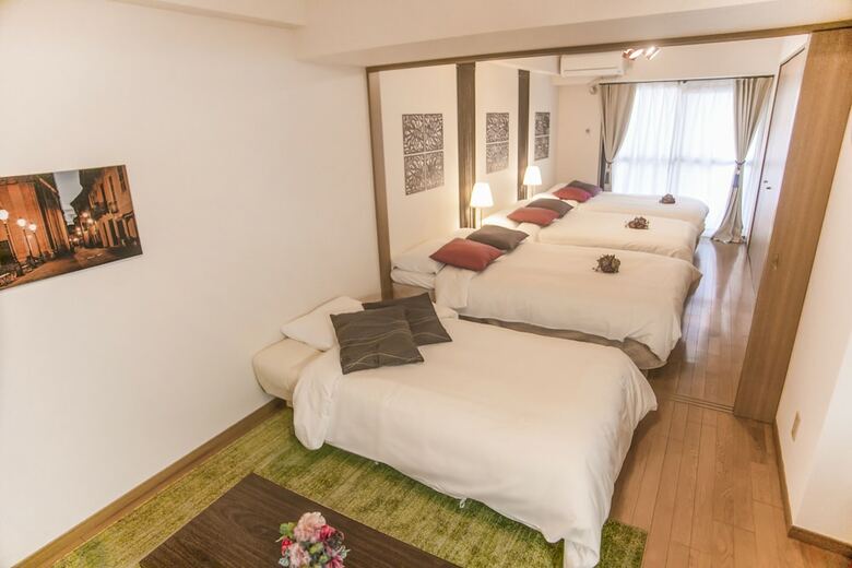 Shinsaibashi-house B