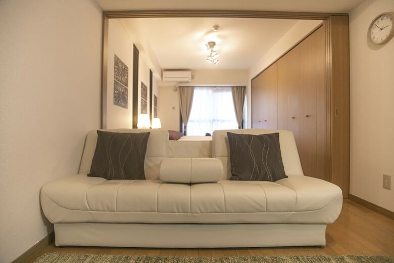 Shinsaibashi-house B