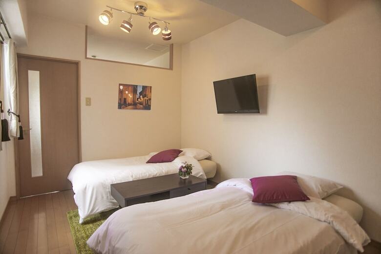 Shinsaibashi-house B
