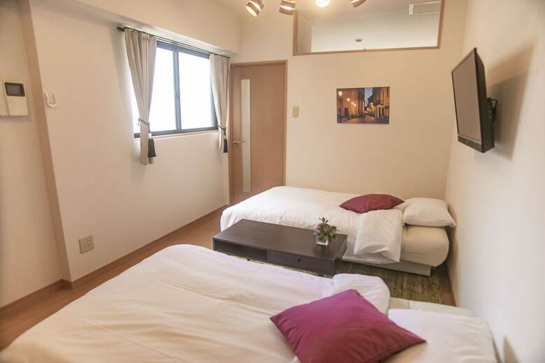 Shinsaibashi-house B