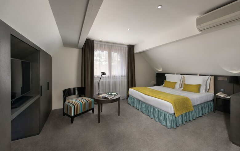Hotel Auberge Du P�re Bise