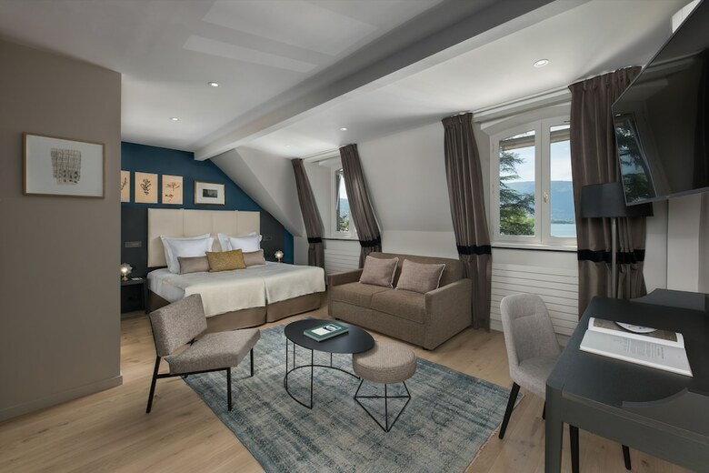 Hotel Auberge Du P�re Bise