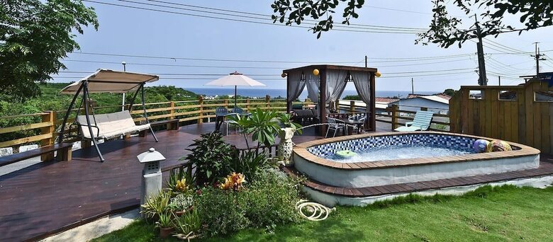 Hotel Sky Blue Sea Homestay