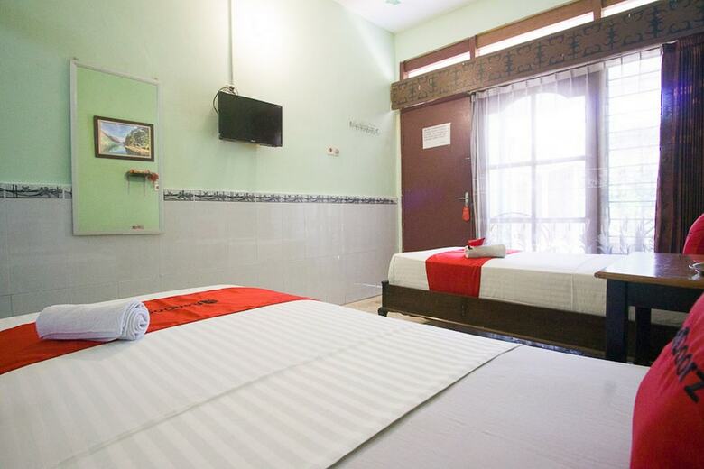 Hotel Reddoorz Syariah @ Jalan Gajah Mada