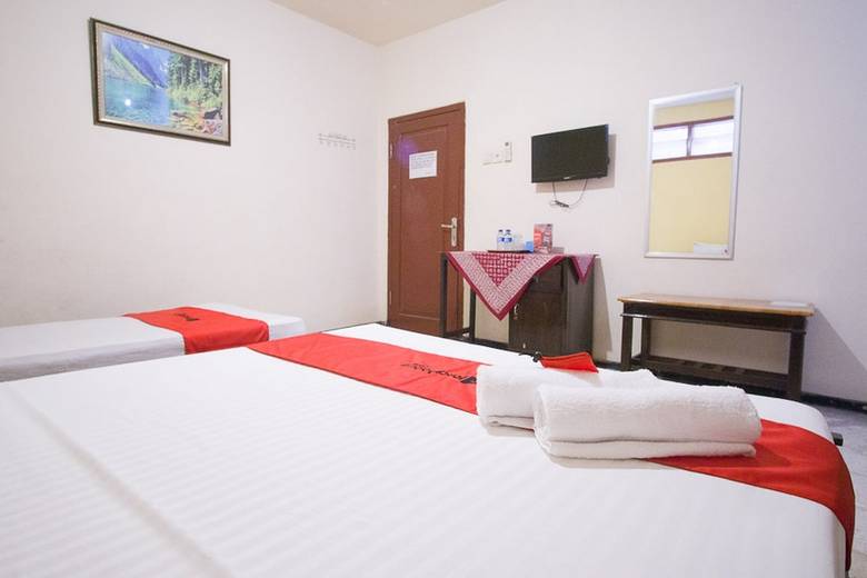 Hotel Reddoorz Syariah @ Jalan Gajah Mada