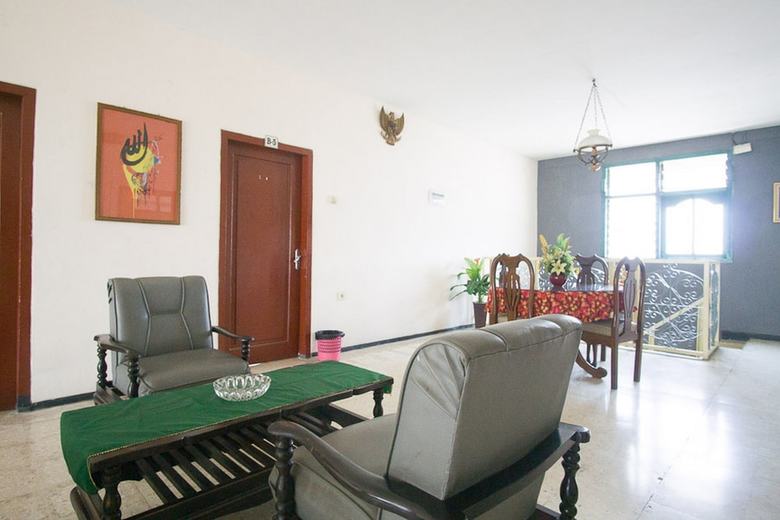 Hotel Reddoorz Syariah @ Jalan Gajah Mada