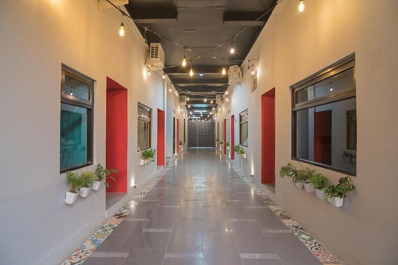Hotel Reddoorz @ Kiaracondong