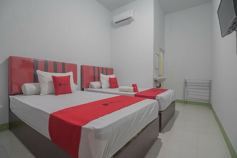 Hotel Reddoorz Near Rs Harapan Bersama