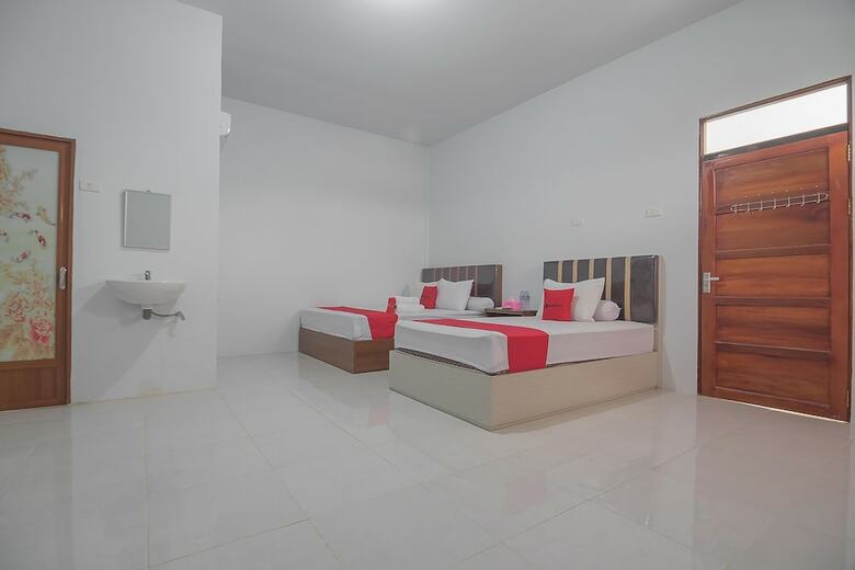 Hotel Reddoorz Near Rs Harapan Bersama