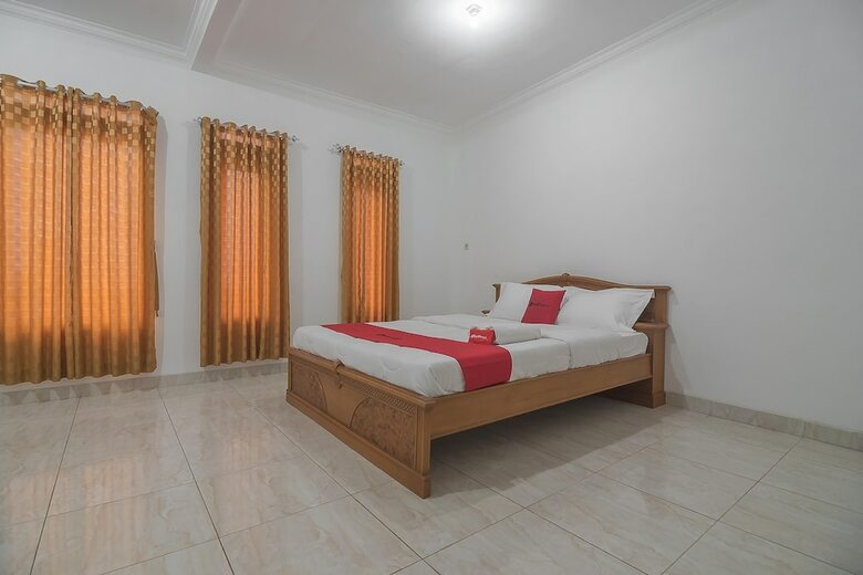 Hotel Reddoorz Near Happy Farm 2