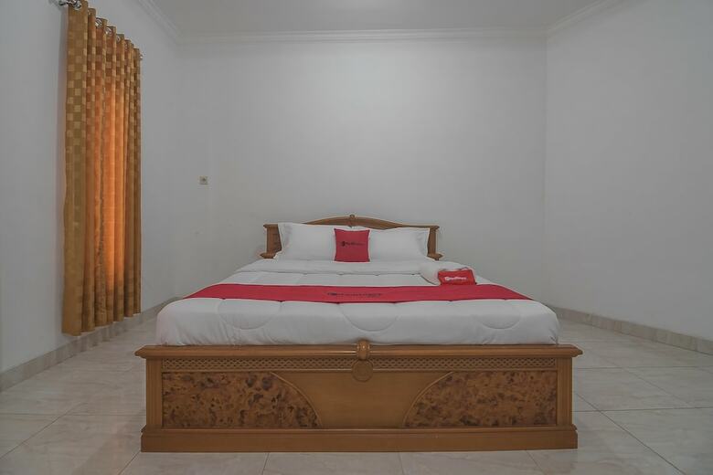 Hotel Reddoorz Near Happy Farm 2