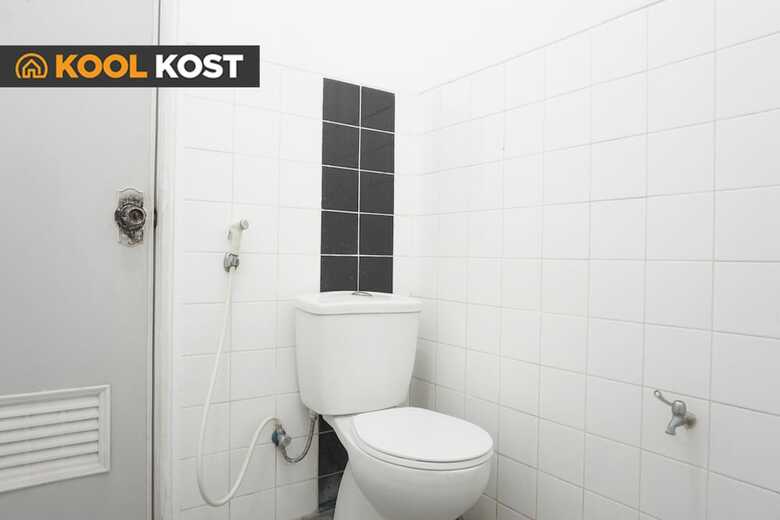 Hotel Koolkost Near Pelita Harapan University