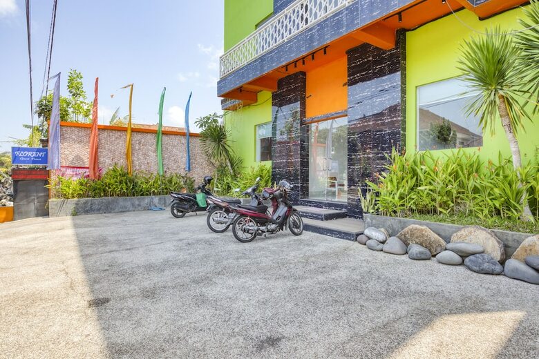 Hotel Reddoorz Near Bali Zoo
