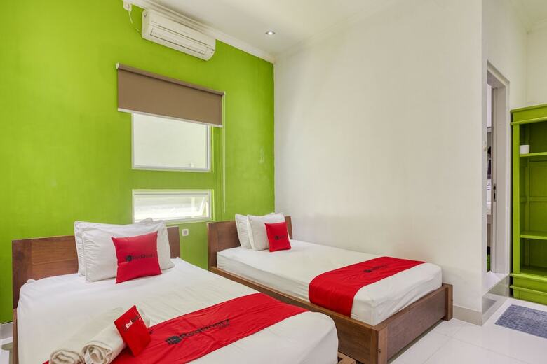 Hotel Reddoorz Near Bali Zoo