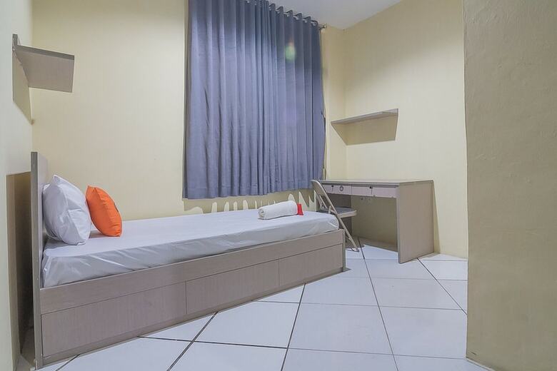 Hotel Koolkost Near Setrasari Mall