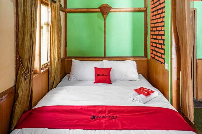 Hotel Reddoorz Near Happy Farm 3