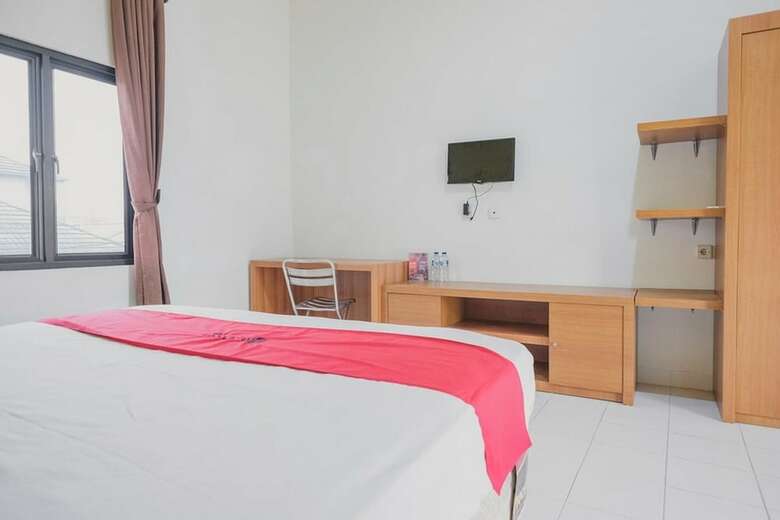 Hotel Reddoorz Syariah @ Pasir Putih Jambi