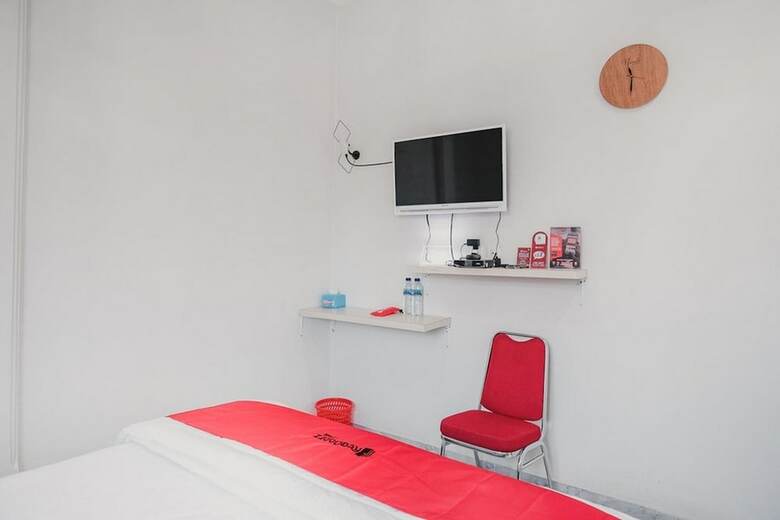 Hotel Reddoorz @ Jalan Narada Lampung