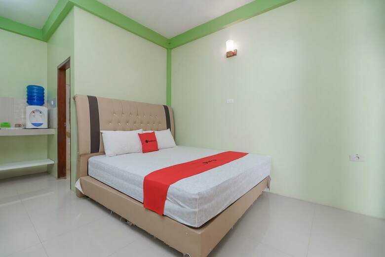 Hotel Reddoorz Syariah @ Iboih Beach Sabang