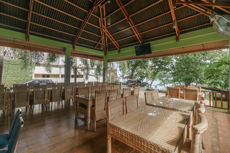 Hotel Reddoorz Syariah @ Iboih Beach Sabang
