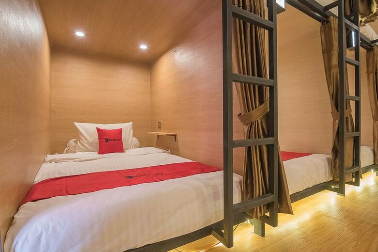 Reddoorz Hostel @ Grand Pangandaran