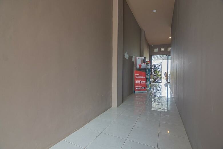 Reddoorz Hostel @ Grand Pangandaran
