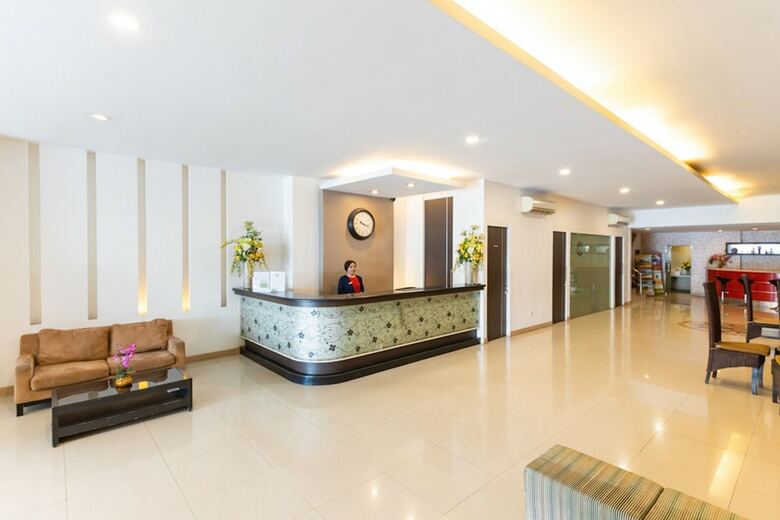 Reddoorz Plus @ Celebes Indah Hotel