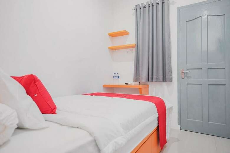 Hotel Reddoorz @ Jalan Sukabangun 2 Palembang