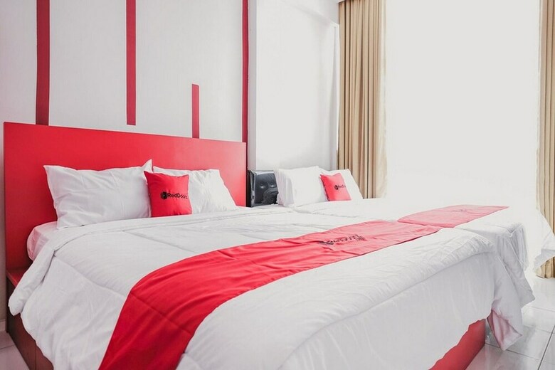 Hotel Reddoorz @ Jalan Sukabangun 2 Palembang