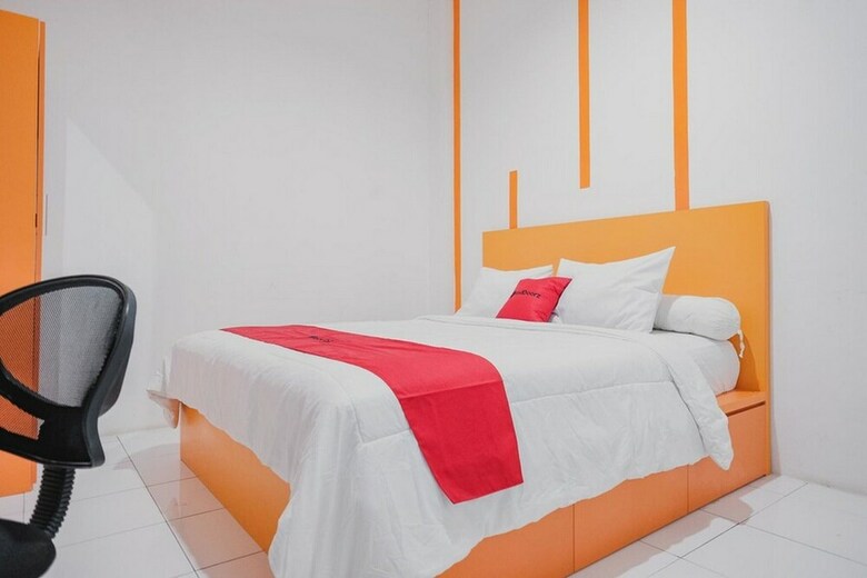 Hotel Reddoorz @ Jalan Sukabangun 2 Palembang
