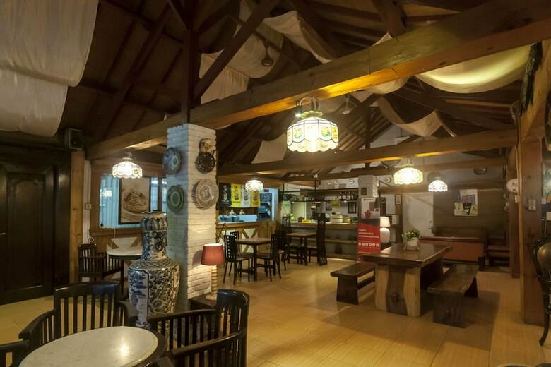 Hotel Reddoorz Syariah Plus Near Trans Studio Cibubur