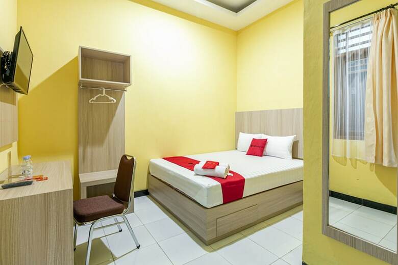 Hotel Reddoorz Near Puro Mangkunegaran