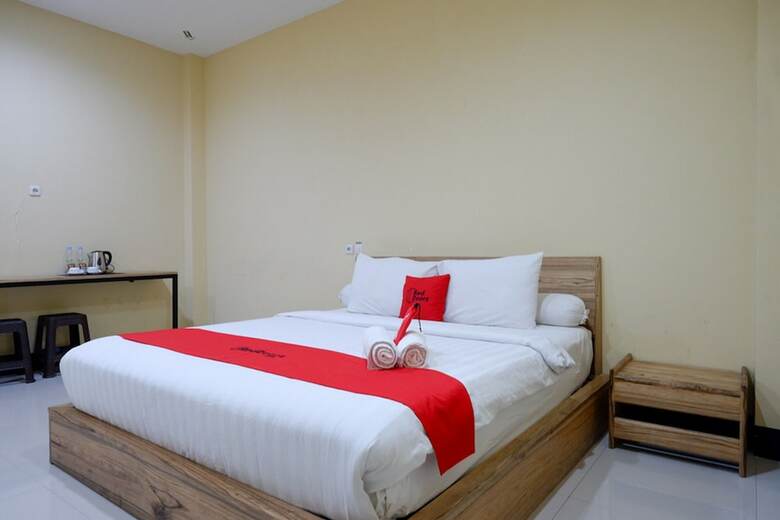 Reddoorz @ G Hotel Luwuk