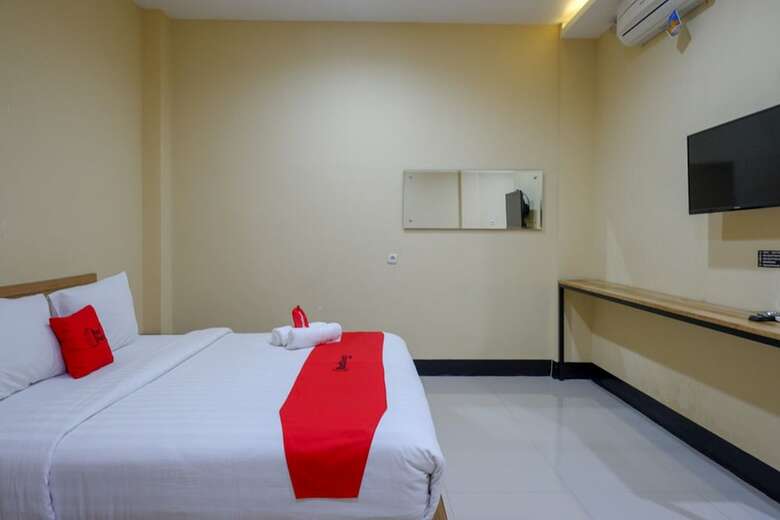 Reddoorz @ G Hotel Luwuk