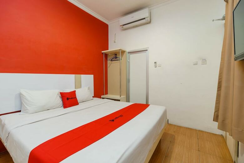 Reddoorz Plus @ Blessing Hotel Palembang