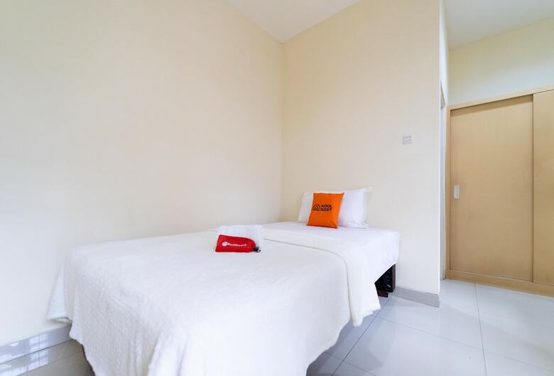 Hotel Koolkost Near Ragunan Zoo