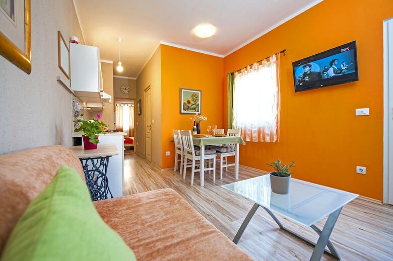 Apartamentos Casa Cerin