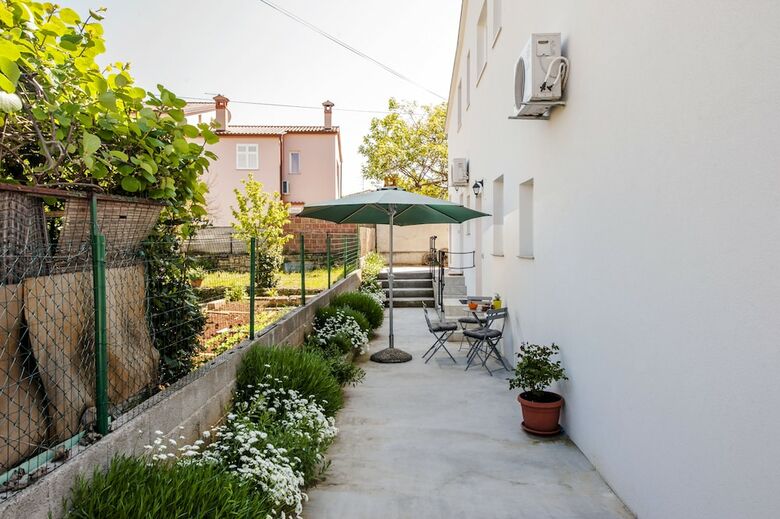 Apartamentos Casa Cerin