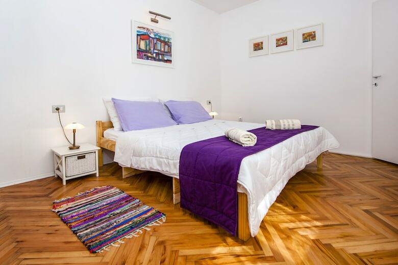 Apartamentos Casa Cerin