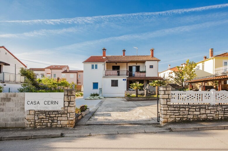 Apartamentos Casa Cerin