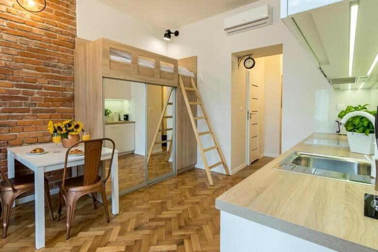 Apartments Starowi?lna 54  A4you