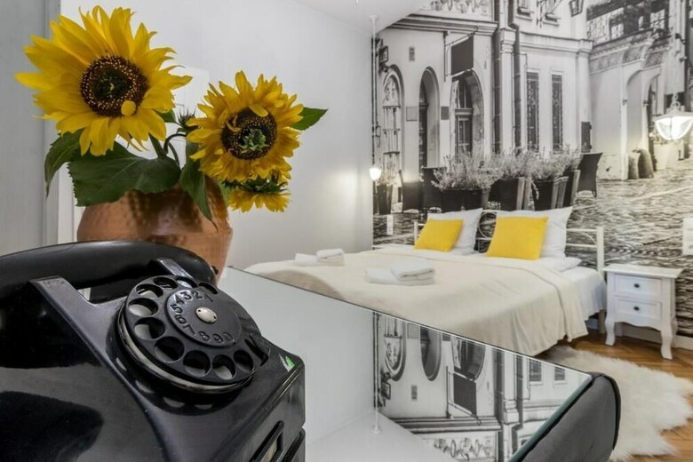 Apartments Starowi?lna 54  A4you